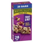 NATURE VALLEY – VALUE PACK SIZE – Fruit and Nut, Almonds, Raisins, Peanuts, Cranberries Granola Bars, Pack of 28 Bars, 980 Grams Package, Whole Grains, No Artificial Colours, No Artificial Flavours
