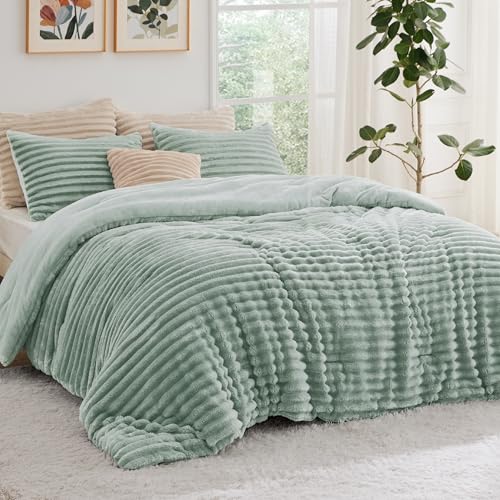 You are currently viewing Bedsure Fluffy Comforter Set Queen – Super Soft Faux Fur Comforter Queen Size Sage Green, Winter Warm Fleece Bedding Set, Plush Fuzzy Bed Set, 3 Pieces, 1 Shaggy Comforter with 2 Pillowcases